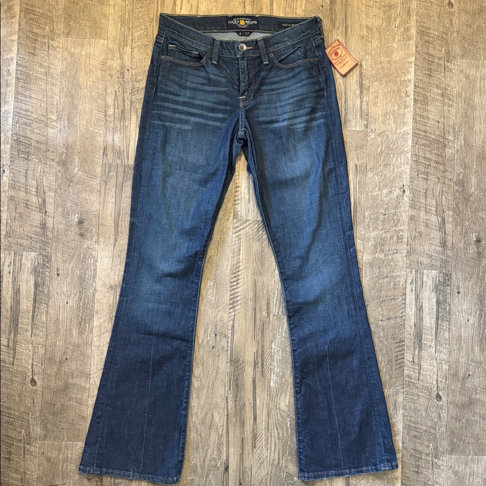 Lucky Brand “Sofia Boot” Jeans with Stitched Design on Back Pockets-Size 4/27